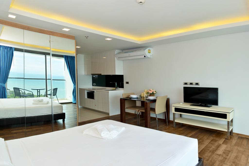 Peak Towers Apartment