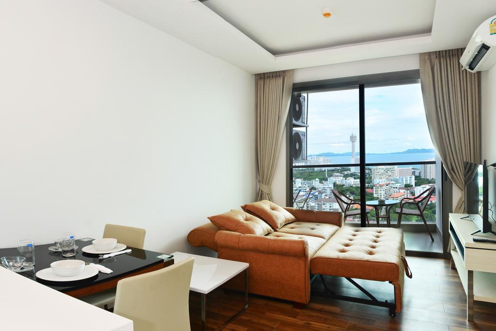 Peak Towers Apartment