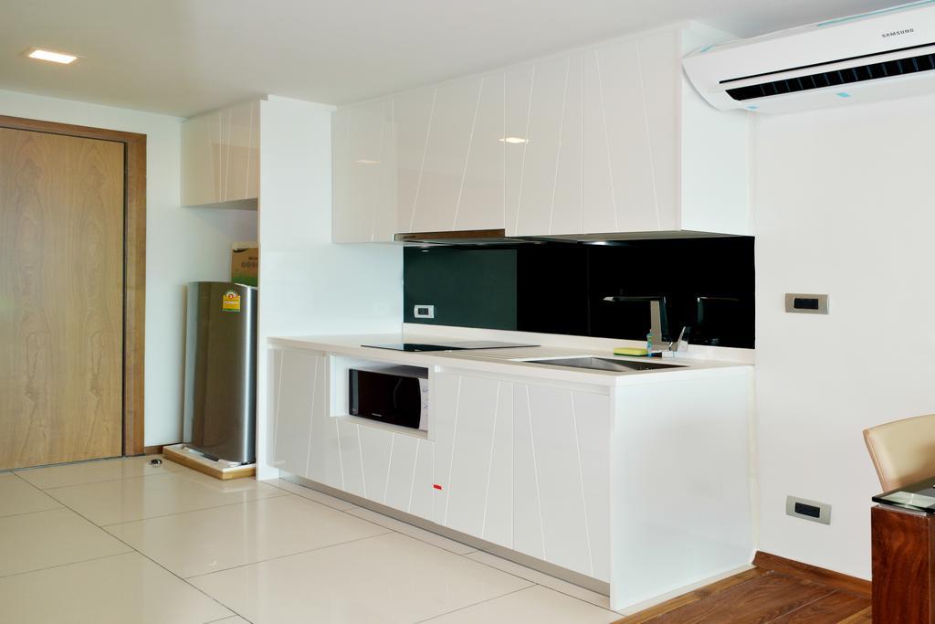 Peak Towers Apartment Pattaya